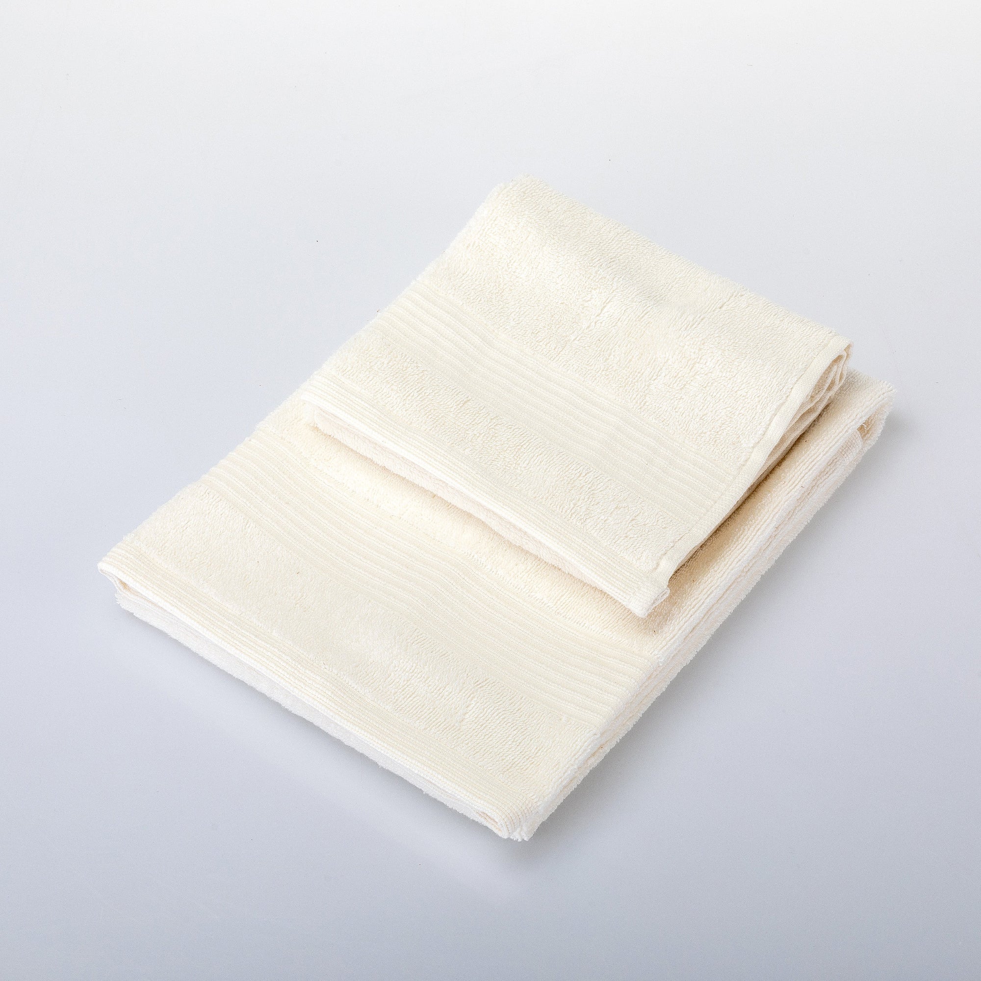 UNO DESIGN Coppia Asciugamano + Ospite Julia in Spugna di Puro Cotone 500 gr/mq
