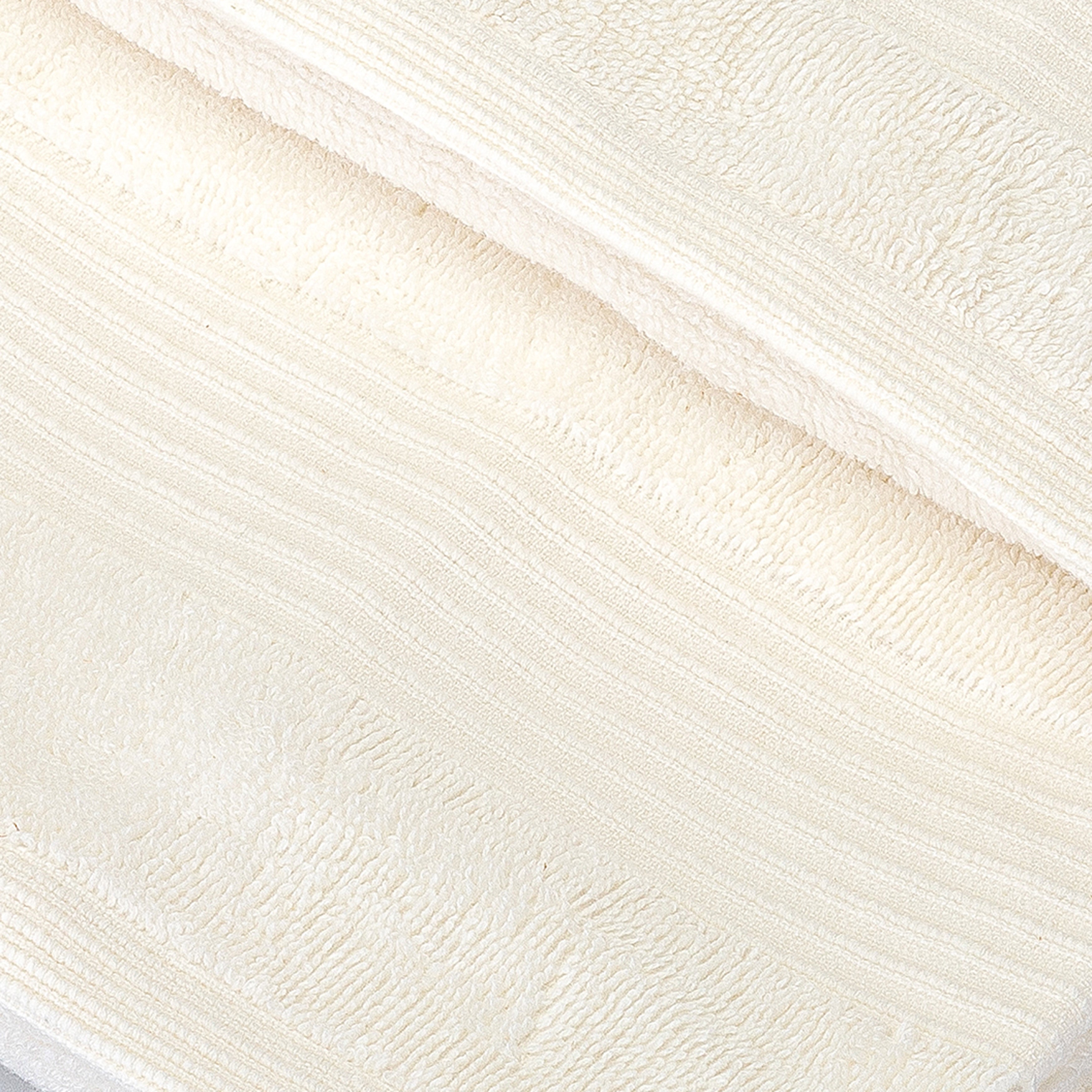 UNO DESIGN Coppia Asciugamano + Ospite Julia in Spugna di Puro Cotone 500 gr/mq