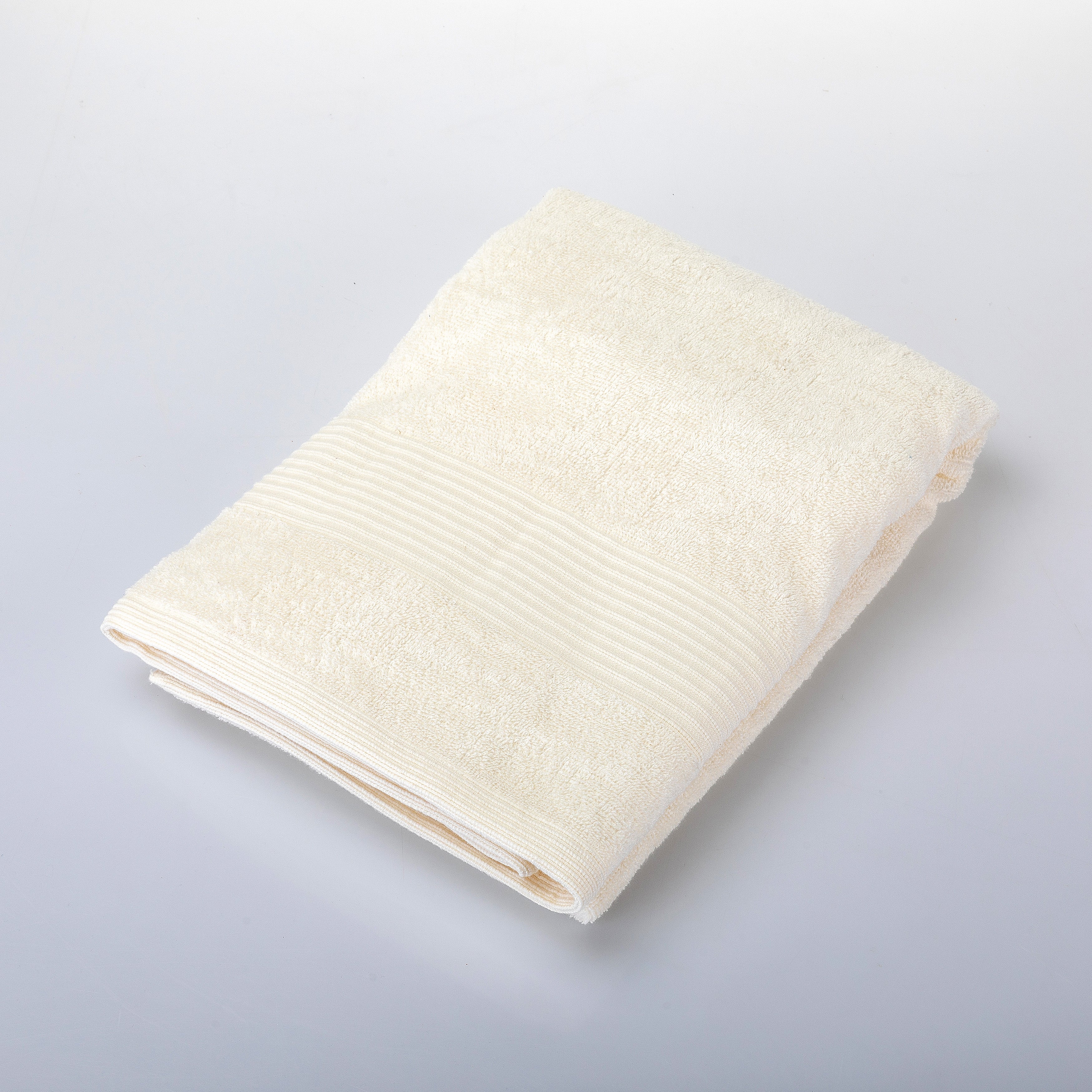 UNO DESIGN Telo Bagno Julia in Spugna di Puro Cotone 450 gr/mq