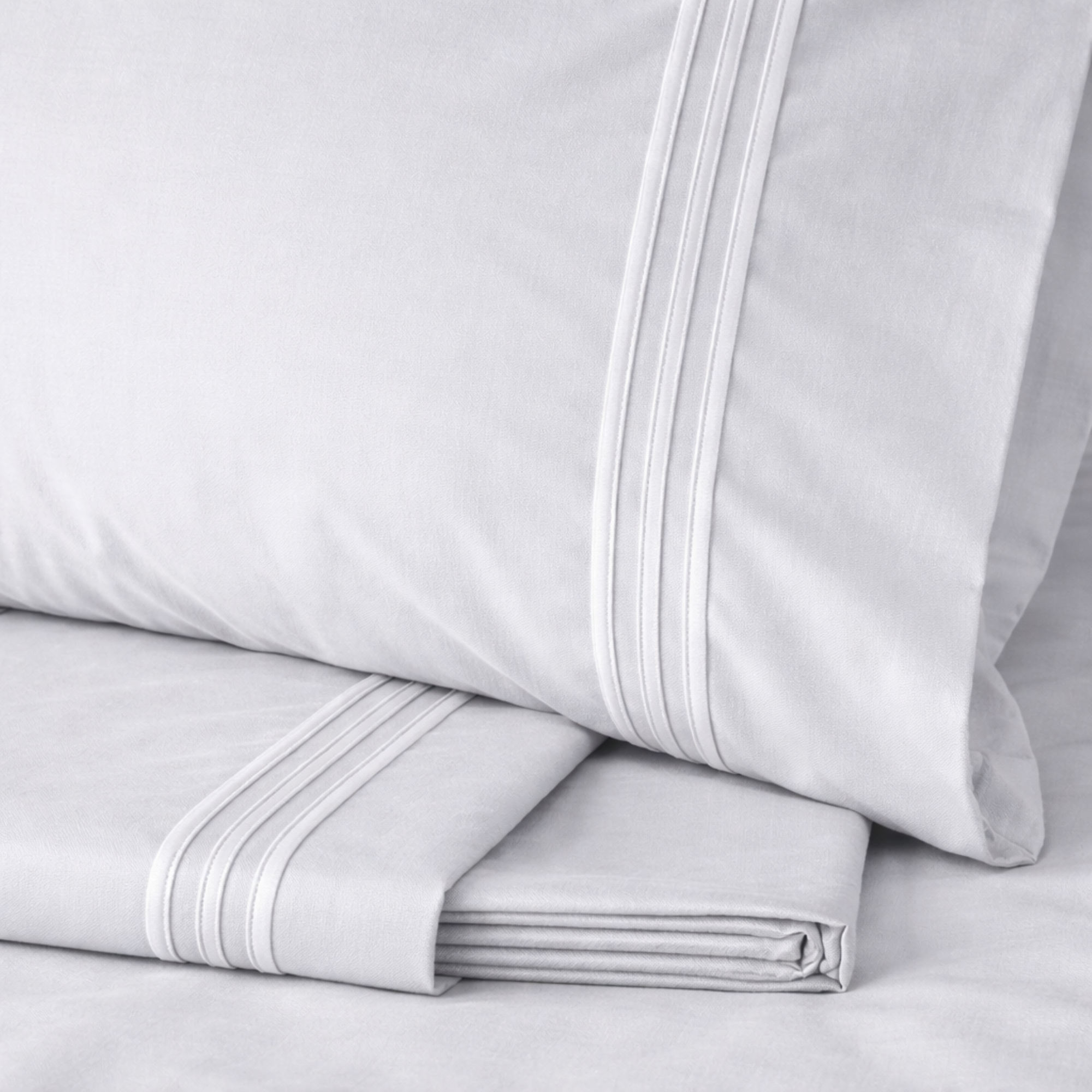 LAURA BIAGIOTTI Completo Letto Matrimoniali in Percalle Stampato firmato Hermet
