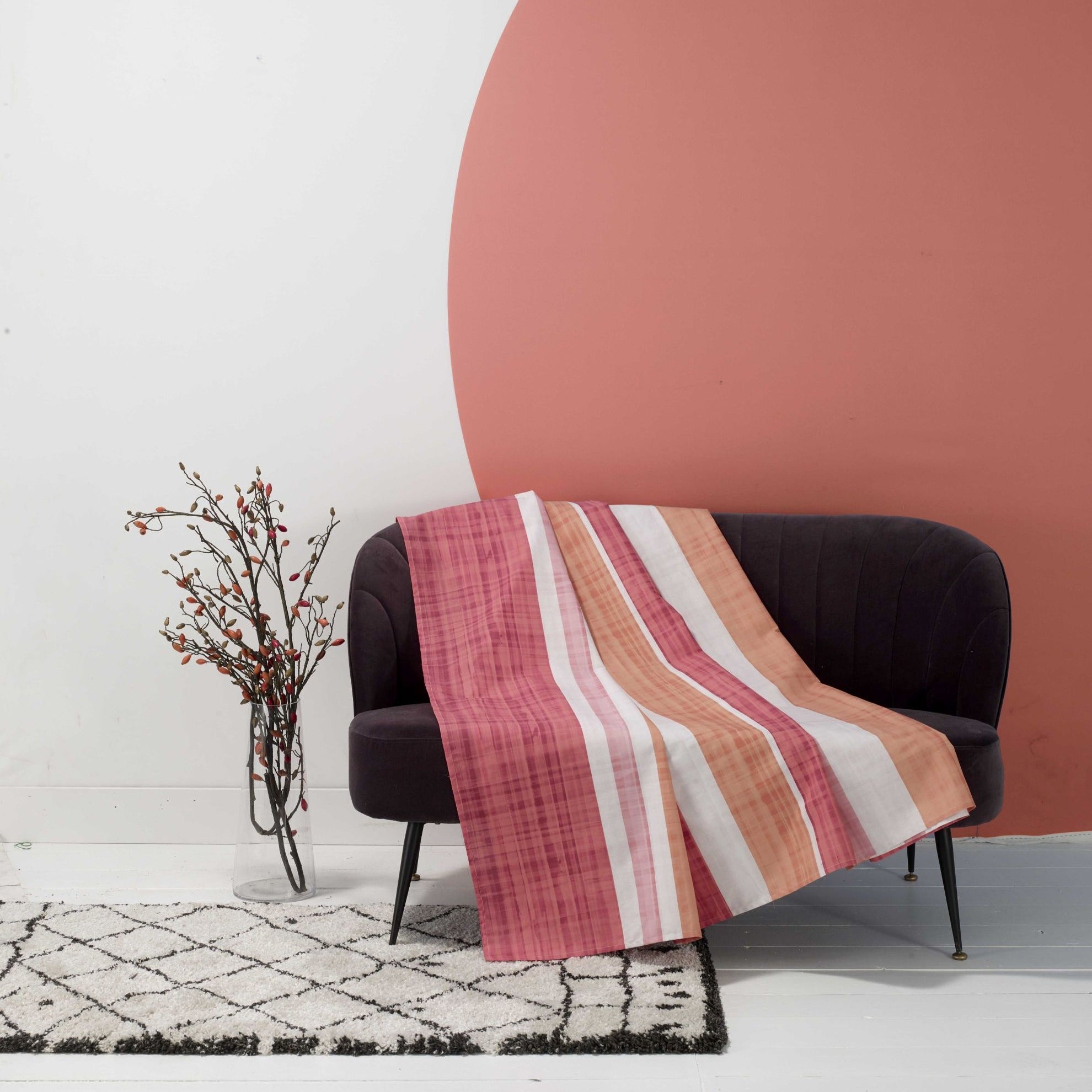 Telo arredo Bassetti Kinki variante 01 arancio e corallo - Telo copritutto a righe 270x270 in cotone.